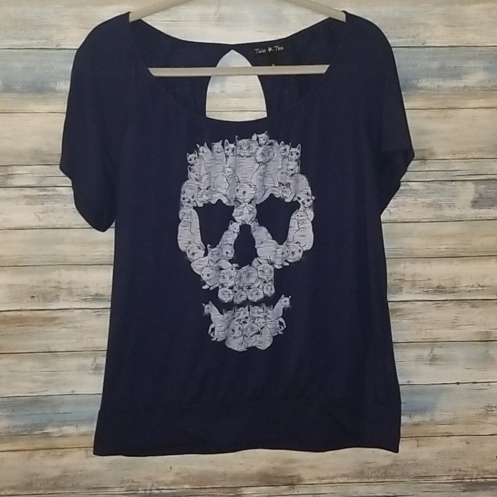 Torrid Skull of kittys top
